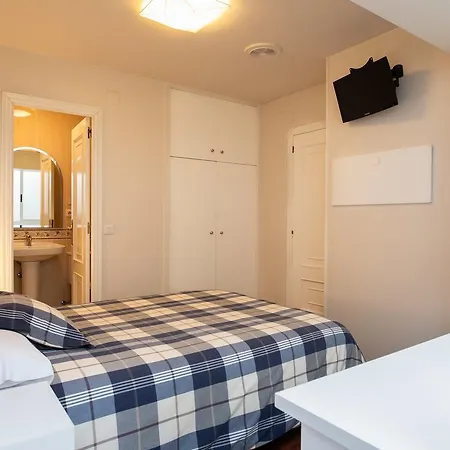 Residencia F&f Guest house Santiago de Compostela