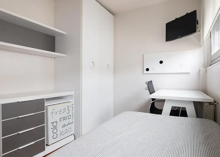 Residencia F&f Maison d'hôtes